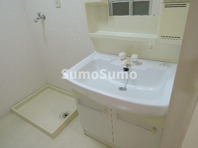 物件内観写真14　(コンパクトで使いやすい洗面所)