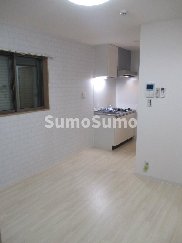 物件内観写真6　(ゆったり過ごせるリビングです)