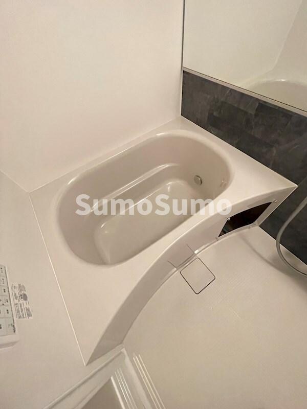 物件内観写真18　(ゆったり過ごせるお風呂です)