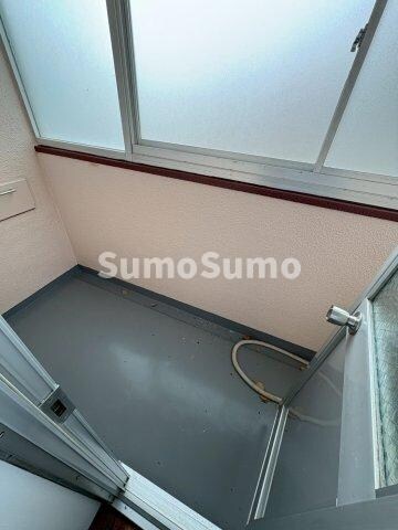 物件内観写真21　(暖かな日差しのふりそそぐバルコニー)