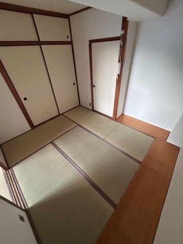 物件内観写真21　(趣のある和室です)