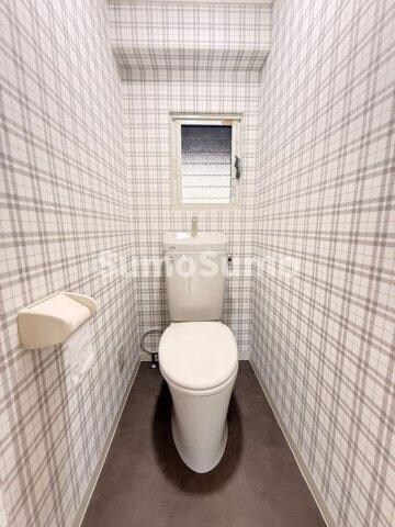 物件内観写真13　(シンプルで使いやすいトイレです)