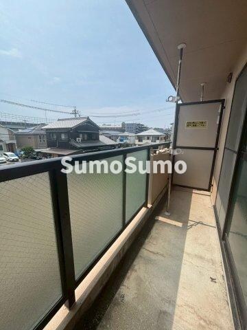 物件内観写真13　(陽当たり良好なバルコニーです)