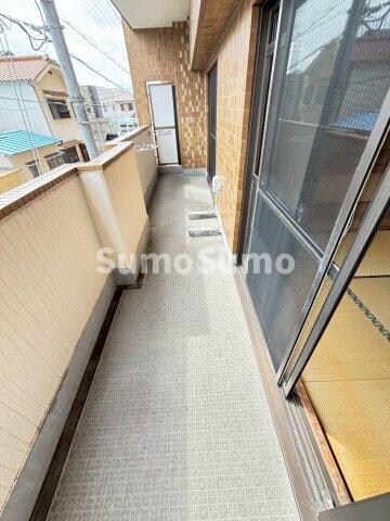 物件内観写真19　(広々としたバルコニーです)