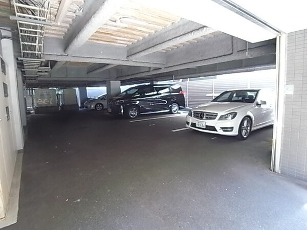 駐車場(カースペースがあります)