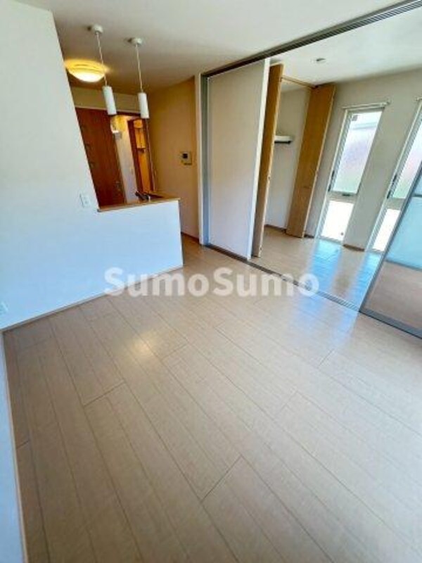 居室(おしゃれなリビングです)