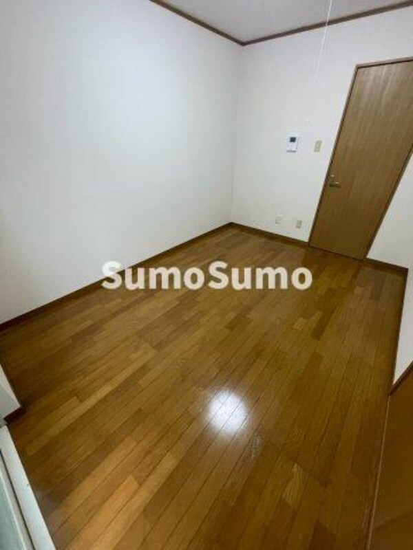 寝室(寝室です)