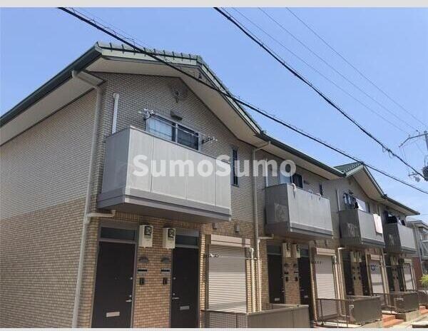 物件外観写真1　(きれいな外観です)