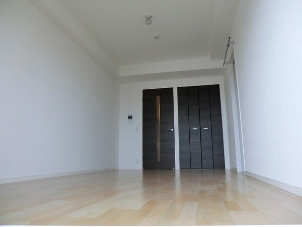 居室(使いやすいリビングです)