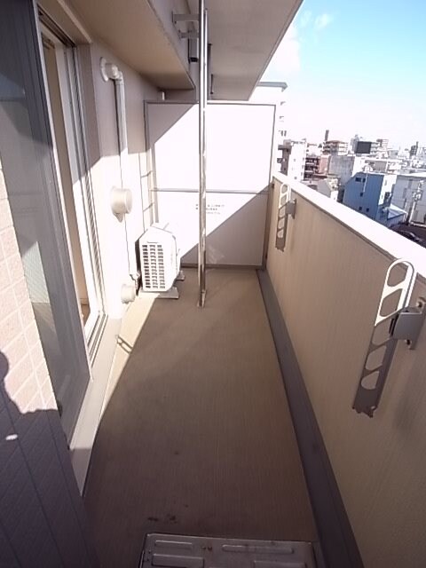 物件内観写真9　(陽当たり良好なバルコニーです)