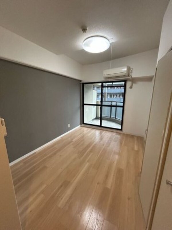 居室(ゆったり過ごせるリビングです)