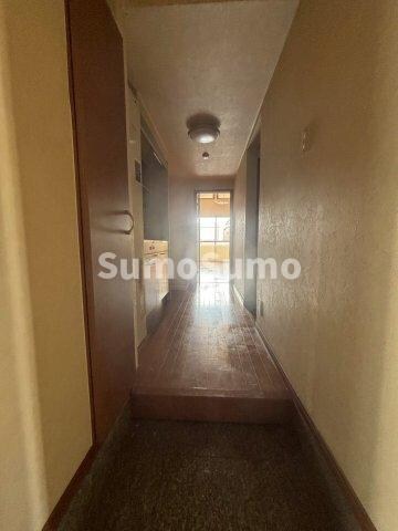 物件内観写真5　(玄関です)