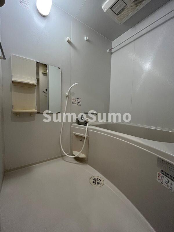 物件内観写真10　(お風呂です)