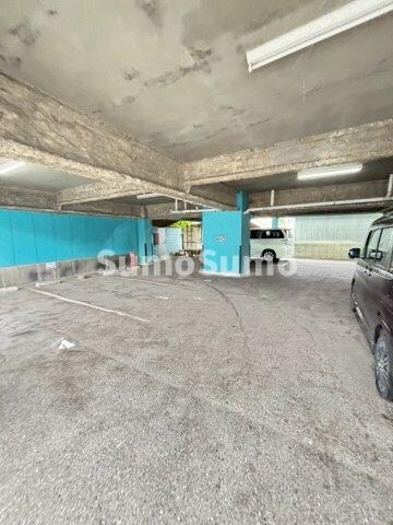 物件外観写真2　(駐車場があります)