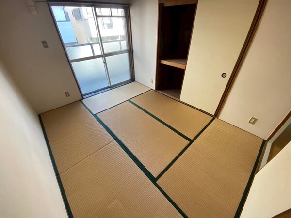 寝室