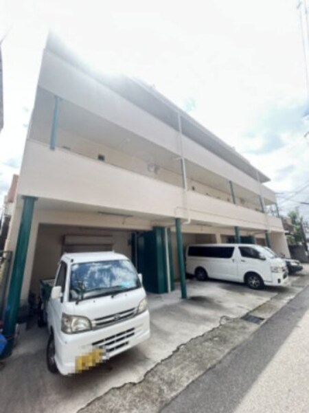 山手大石マンション外観写真