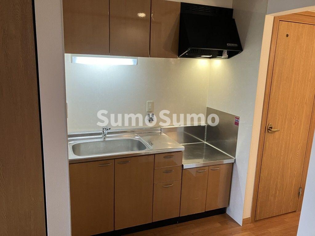 物件内観写真5　(キッチンでお料理をお楽しみください)