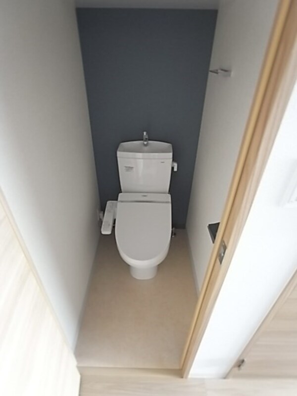 トイレ(シンプルで使いやすいトイレです)