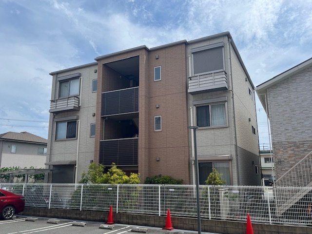 シャーメゾン大久保南