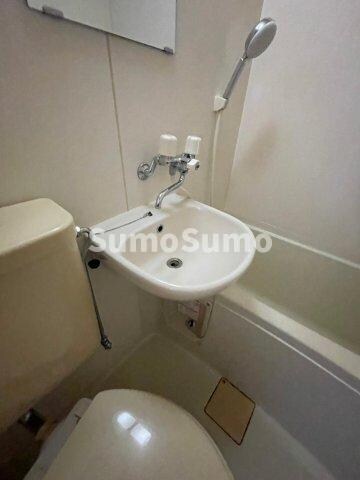 物件内観写真9　(スペースが確保できる洗面所です)