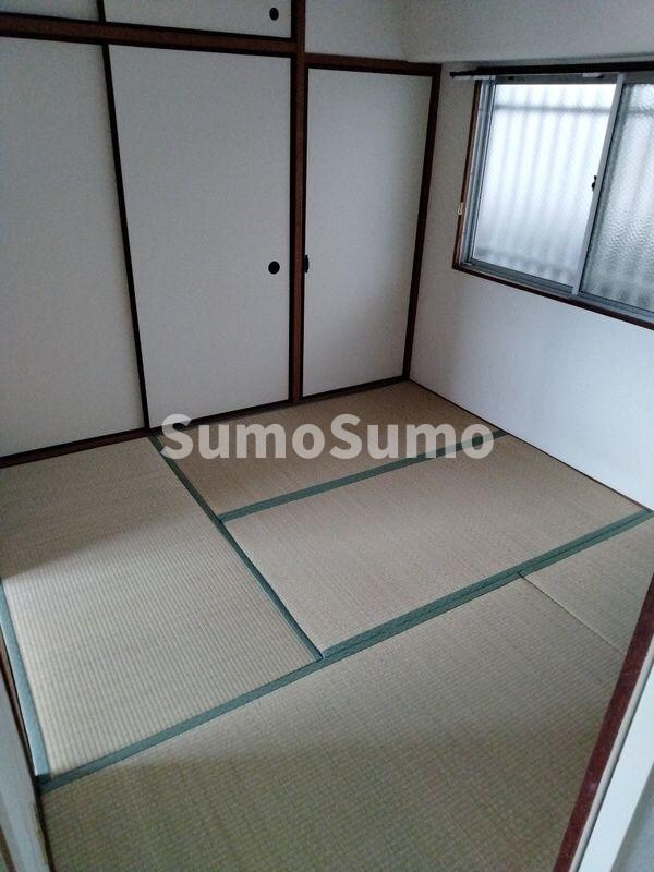 物件内観写真5　(和室があれば、来客や子供用のスペースとして活躍します)