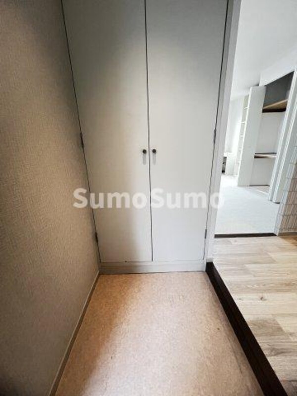 玄関(玄関です)