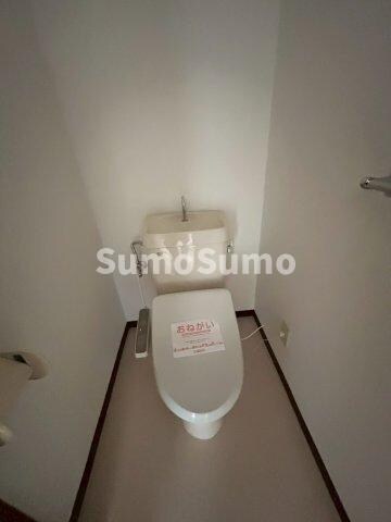 物件内観写真21　(コンパクトで使いやすいトイレです)