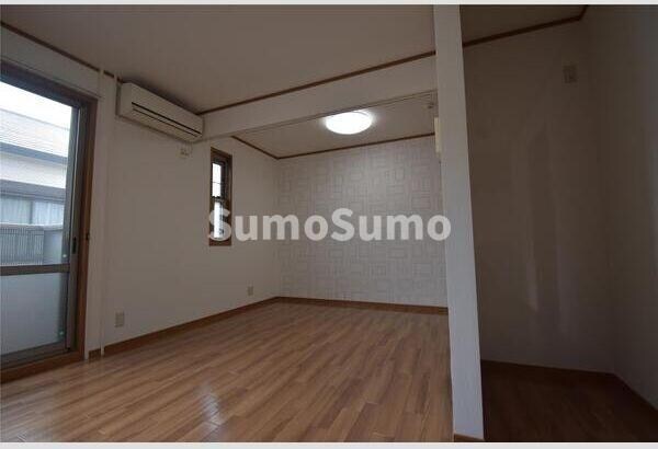 物件内観写真7　(使い勝手のいい寝室です)