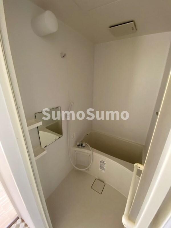 物件内観写真8　(お風呂で日々の疲れを落としましょう)