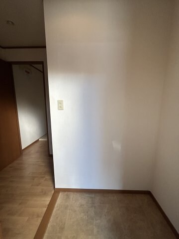 物件内観写真4　(玄関です)