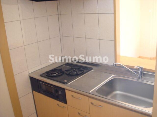 物件内観写真5　(キッチンでお料理をお楽しみください)