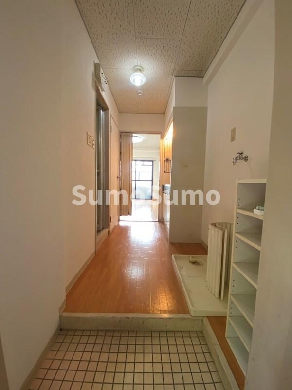 玄関(毎日通る玄関はこちらです)