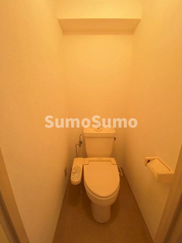 トイレ(ゆったりとした空間のトイレです)