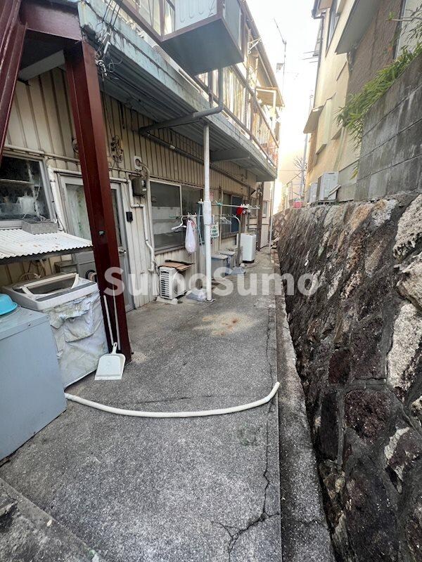 物件外観写真2　(物件の外観です)