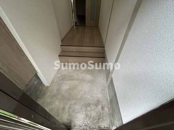 物件内観写真3　(毎日通る玄関はこちらです)