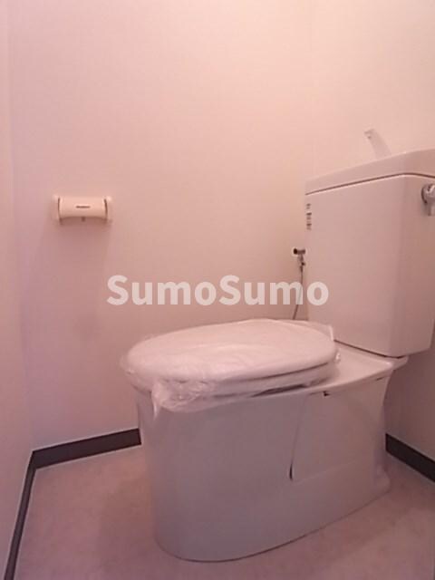 物件内観写真28　(トイレもきれいです)