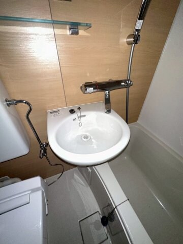 物件内観写真18　(使いやすい洗面所です)