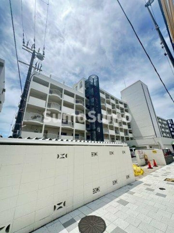 外観(落ち着いた雰囲気の外観です)