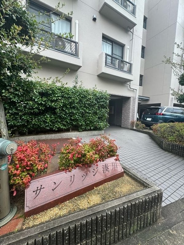 エントランス(建物の内部です)