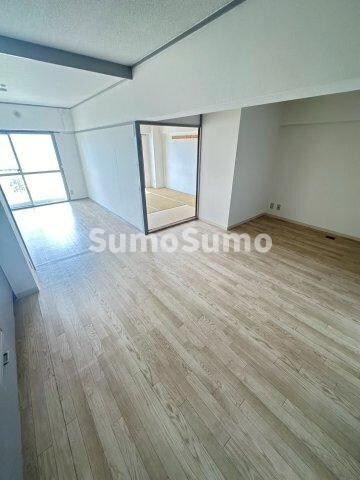 物件内観写真9　(洋室です)