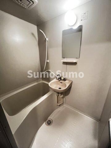 物件内観写真16　(落ち着いた空間のお風呂です)