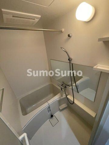 物件内観写真7　(きれいなお風呂です)