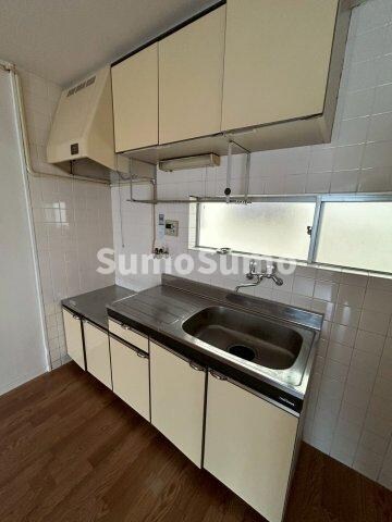 物件内観写真6　(お料理しやすいキッチンです)