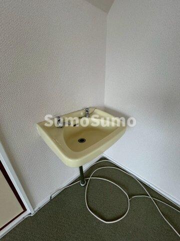 物件内観写真9　(忙しい朝には欠かせない洗面所です)
