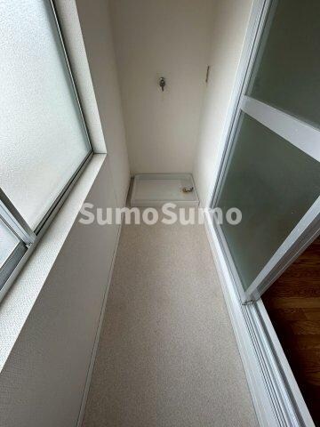 物件内観写真12　(バルコニーからの眺めを楽しみながら食事をしませんか)