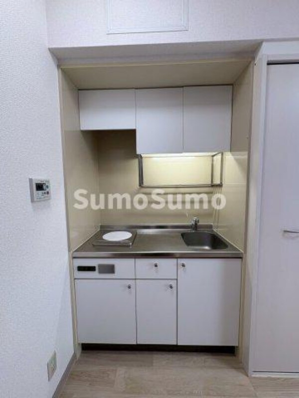 キッチン(コンパクトなキッチンで掃除もラクラク)