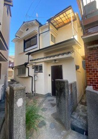 物件外観写真1　(外観もきれいです)