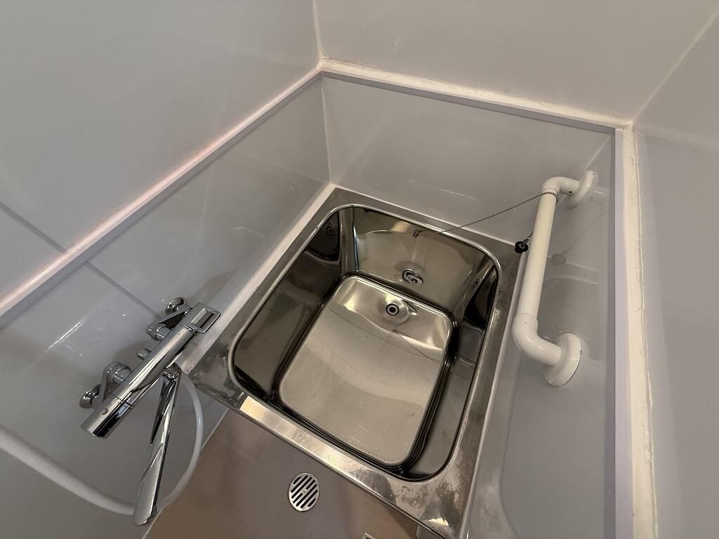 物件内観写真11　(落ち着いた空間のお風呂です)