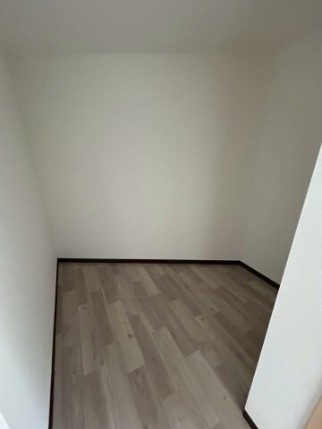 物件内観写真26　(小物を収納するのに便利です)