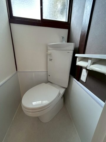物件内観写真28　(清潔感のあるトイレです)